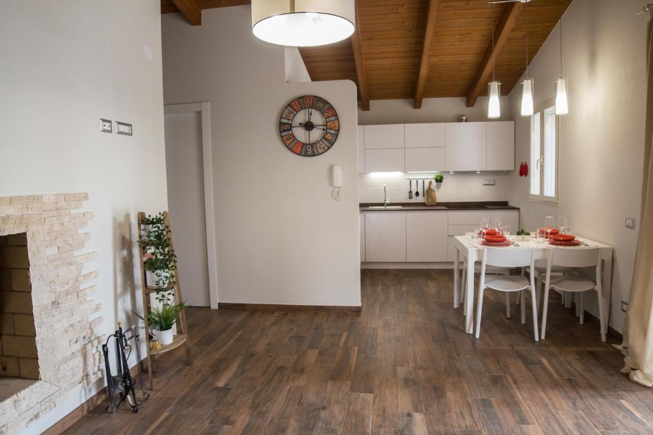 La Casa Dell Olivo Vila Castiadas Exterior foto